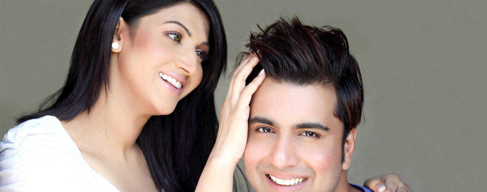 Best Hair Weaving as well as Non surgical hair replacement Services in Delhi / NCR - Looks Enhance.